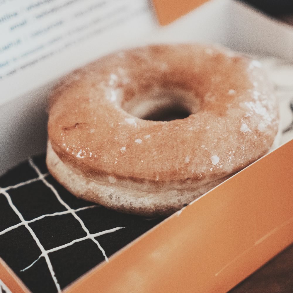 Glazed Donuts (4 pcs) – image 4