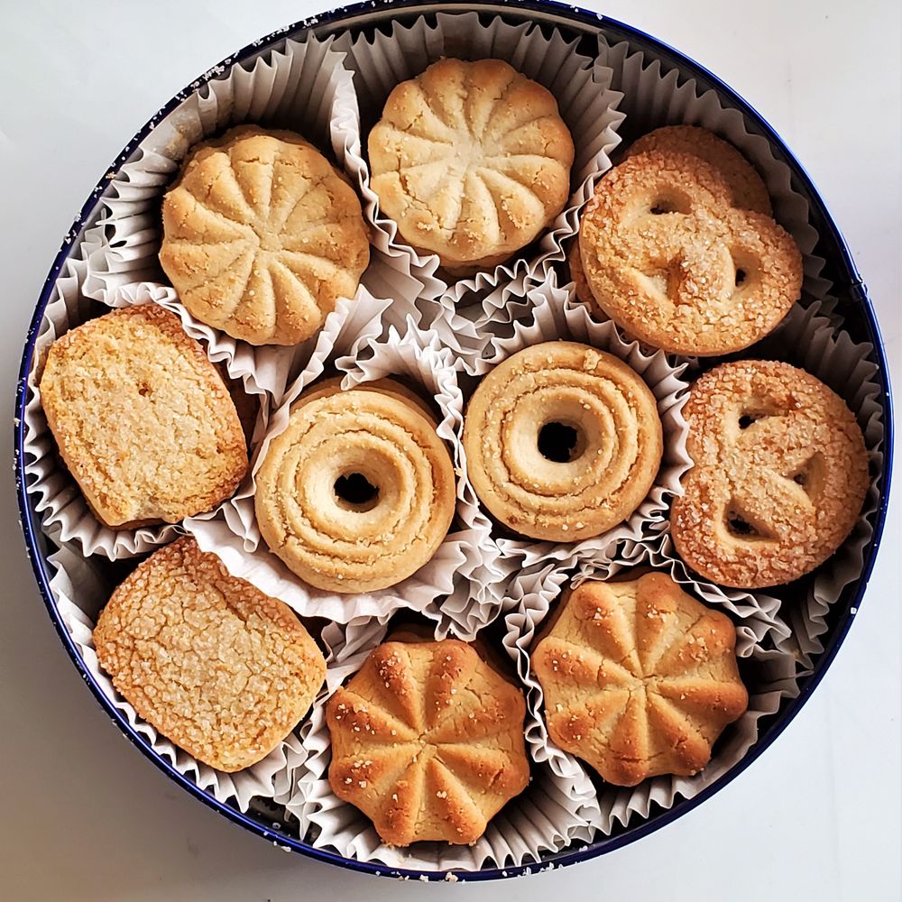 Butter Cookies Tin 400g – image 3