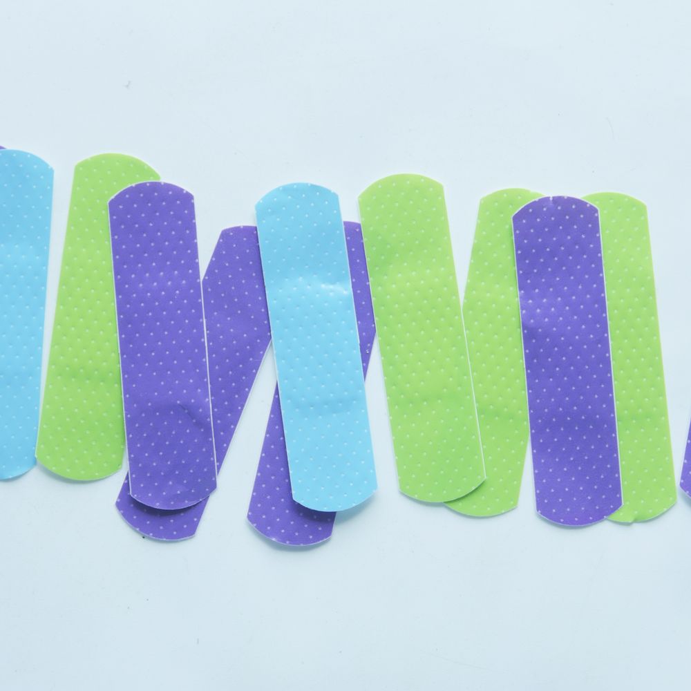 Adhesive Bandages Assorted (100s) – image 3