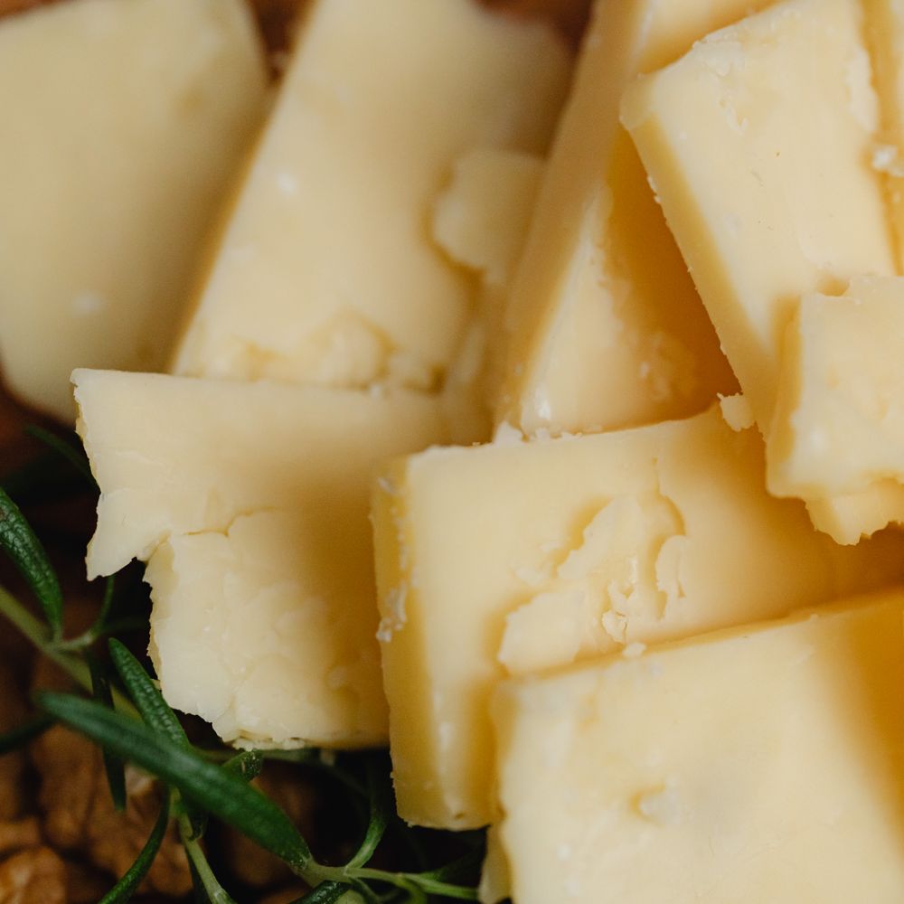 Cheddar Cheese Block 200g – image 3