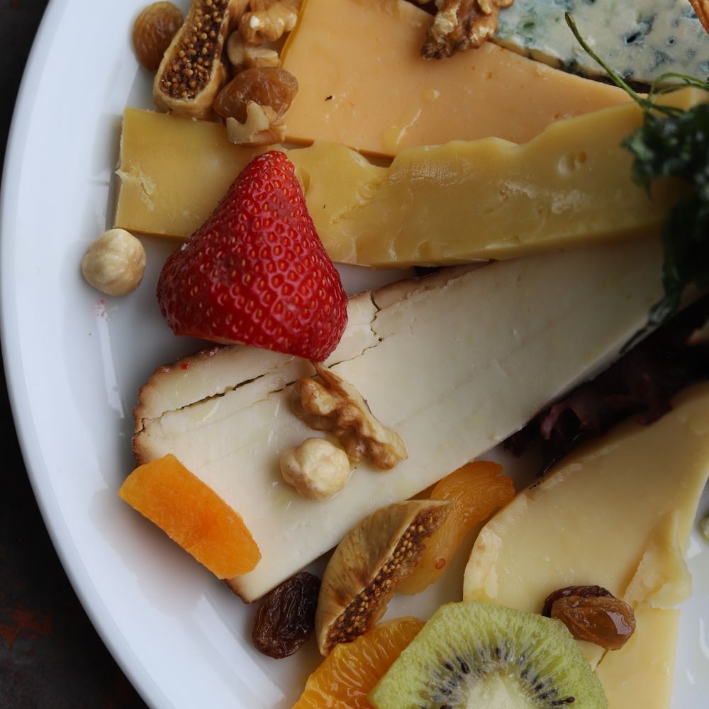 Cheese Slices (10 pcs) – image 3