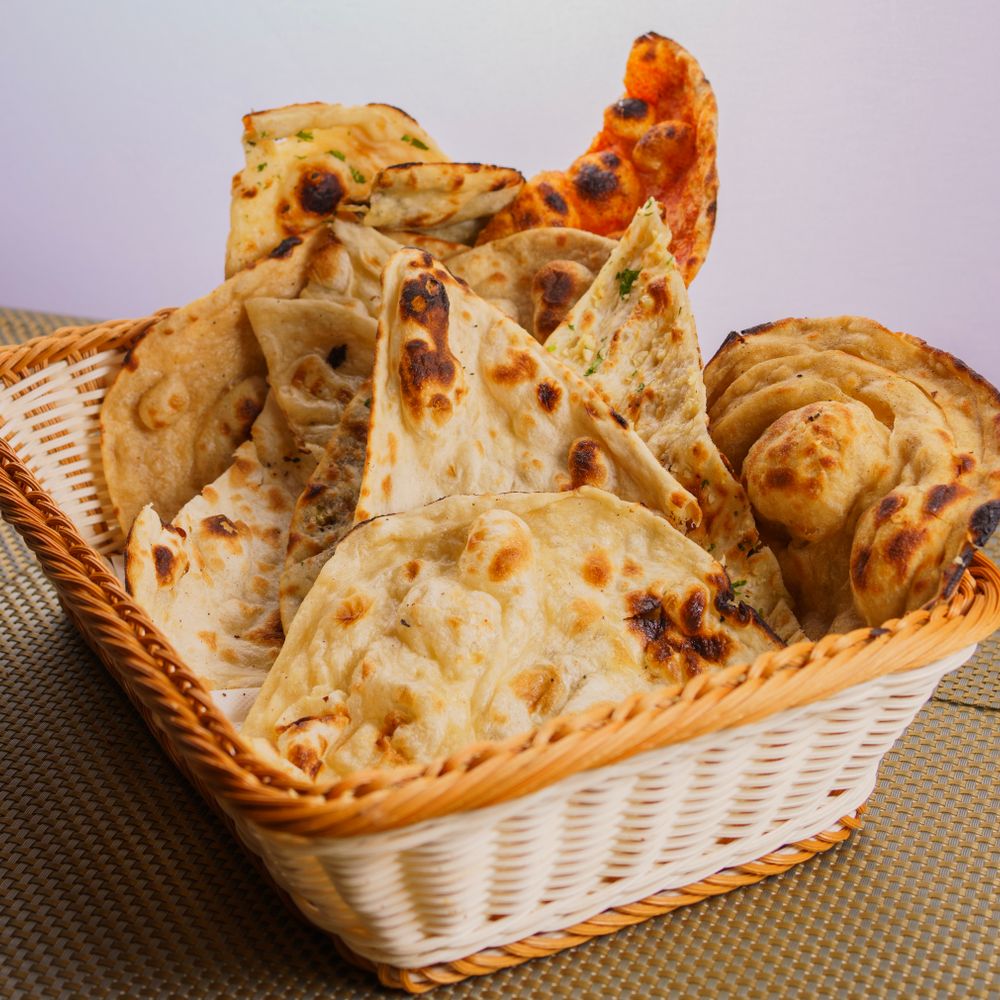 Plain Naan (4 pcs) – image 2