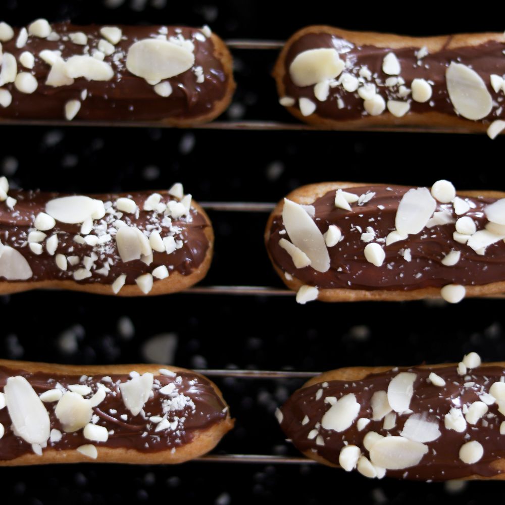 Chocolate Eclairs (2 pcs) – image 4